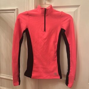Chique Sport half zip top Fuchsia Size 158